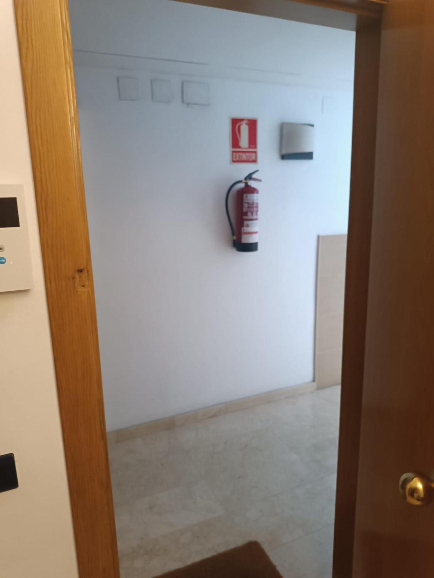 Duplex Con Piscina En Rubi Leilighet Eksteriør bilde